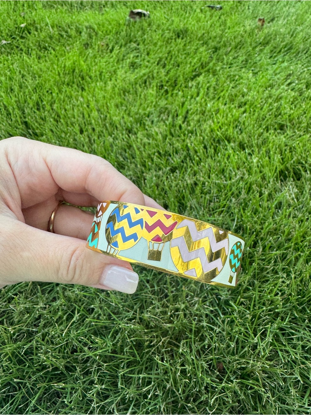 kate spade Multicolor Chevron Enamel Bangle with Gold Accents